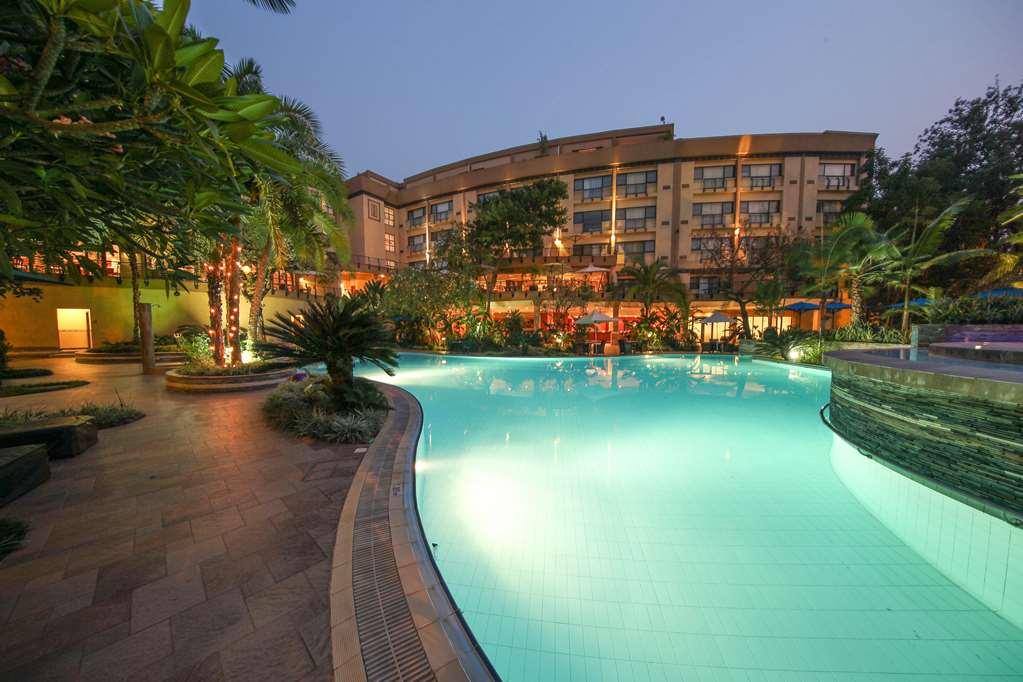 Kigali Serena Hotel Экстерьер фото