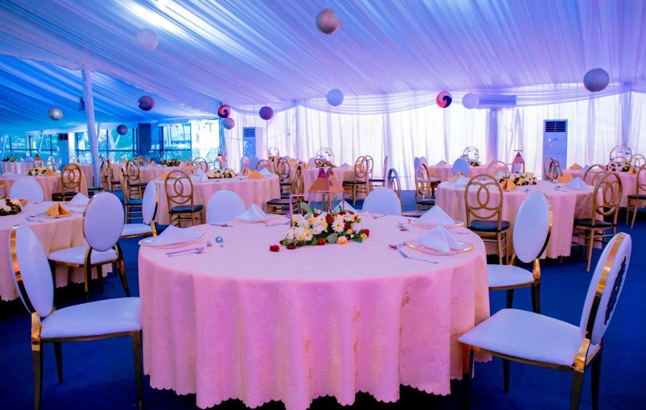 Kigali Serena Hotel Экстерьер фото