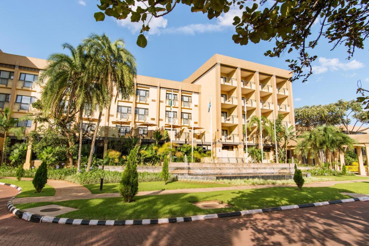 Kigali Serena Hotel Экстерьер фото