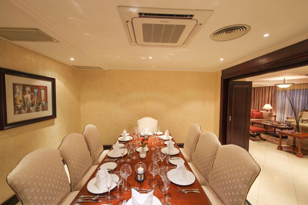 Kigali Serena Hotel Экстерьер фото
